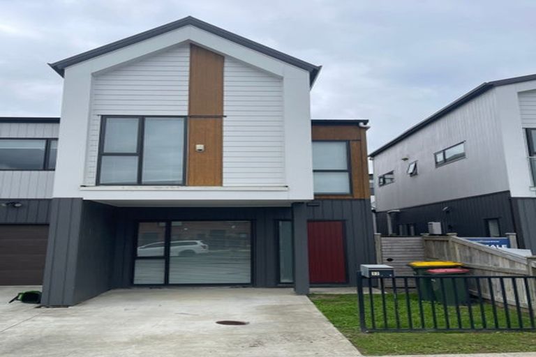 Photo of property in 12 Hearth Street, Flat Bush, Auckland, 2019