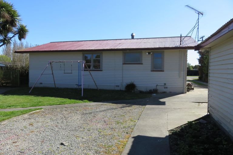 Photo of property in 1 Erskine Street, Winchester, 7985