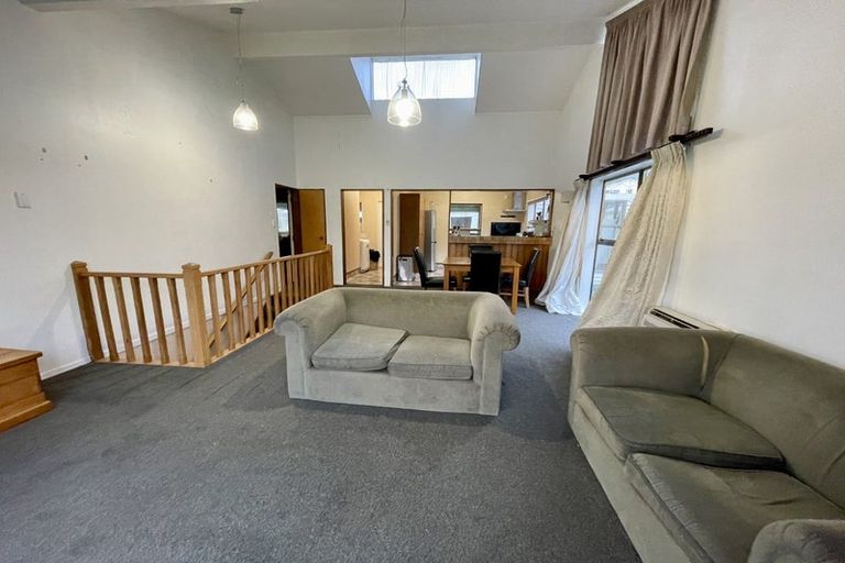 Photo of property in 2/60 Truscott Avenue, Johnsonville, Wellington, 6037