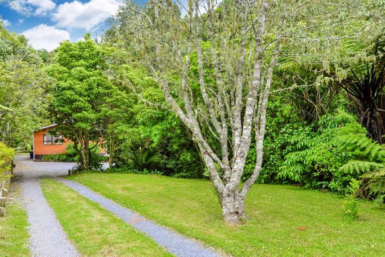 Photo of property in 38 Boylan Road, Titirangi, Auckland, 0604