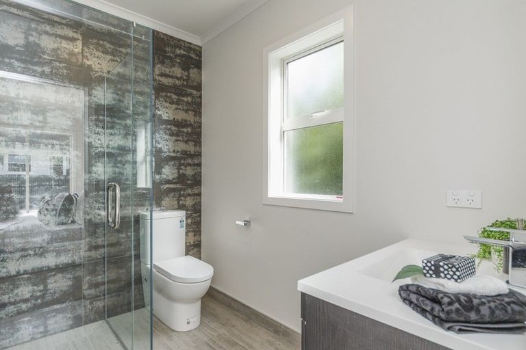 Photo of property in 23a Colombo Street, Hokowhitu, Palmerston North, 4410