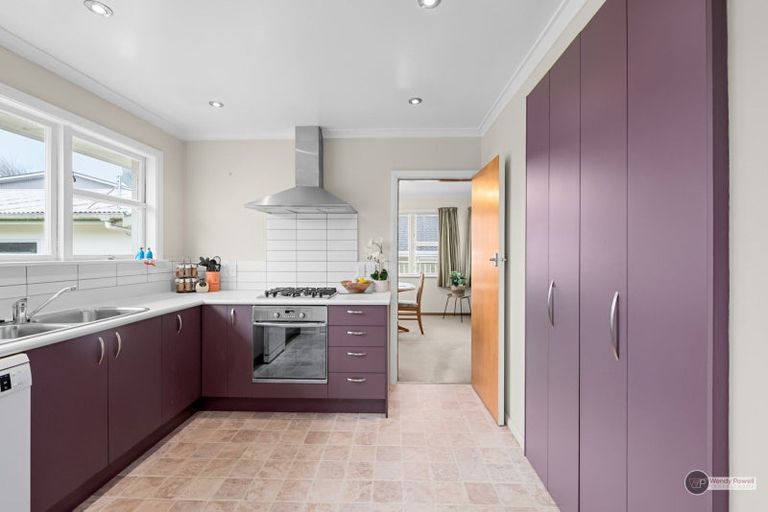 Photo of property in 23 Kiwi Street, Heretaunga, Upper Hutt, 5018