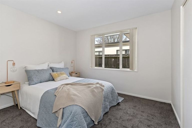 Photo of property in 72a Somerfield Street, Somerfield, Christchurch, 8024
