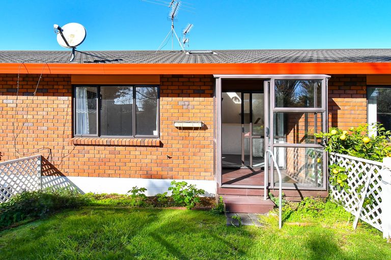 Photo of property in 8/151 Kitchener Road, Pukekohe, 2120