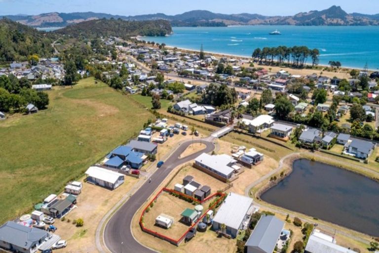 Photo of property in 21 Scott Drive, Cooks Beach, Whitianga, 3591