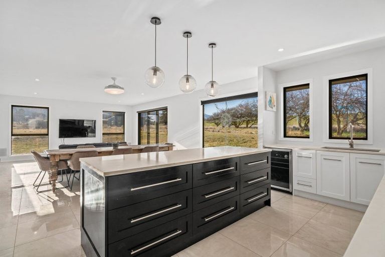 Photo of property in 154 Munro Lane, Tarras, Cromwell, 9383