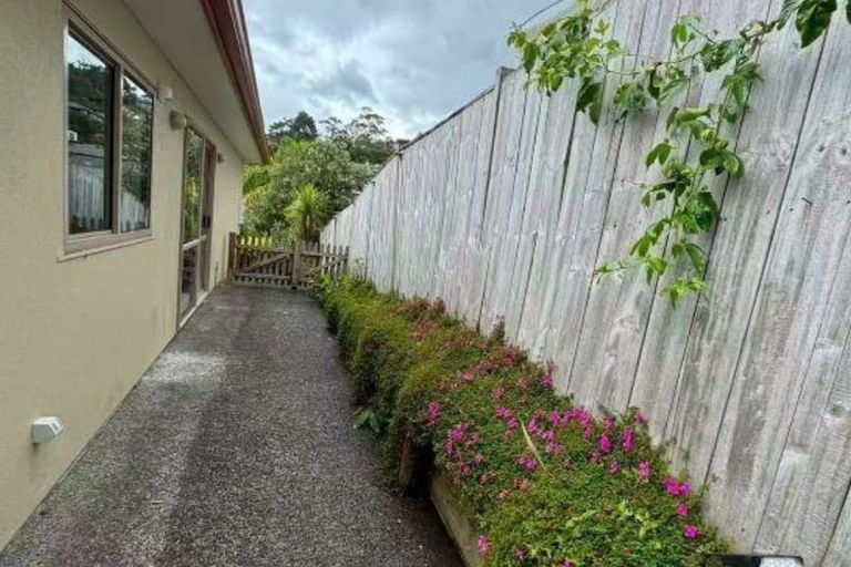 Photo of property in 35 Helvetia Drive, Browns Bay, Auckland, 0630
