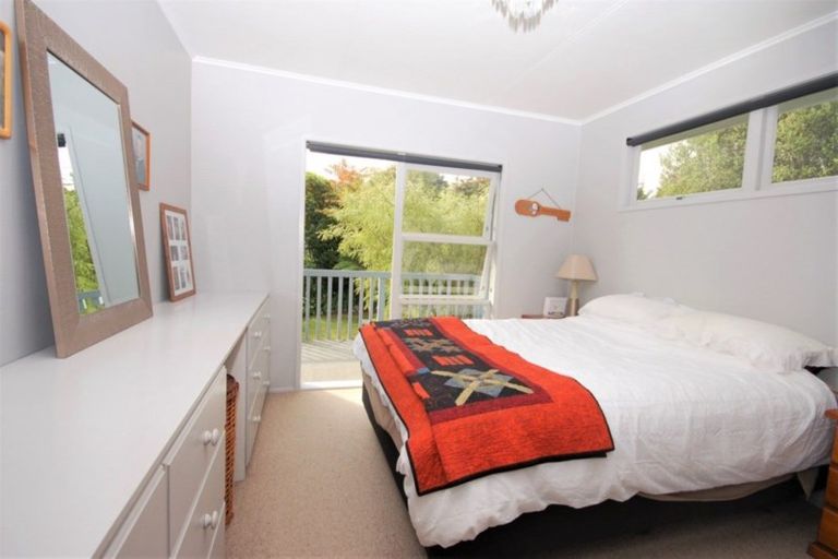 Photo of property in 25 Ingle Avenue, Waipahihi, Taupo, 3330