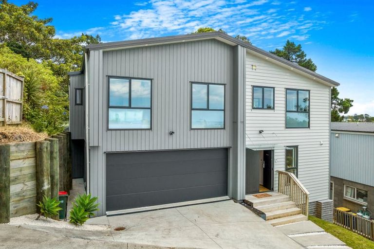 Photo of property in 185a Browns Bay Road, Browns Bay, Auckland, 0630