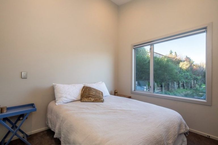 Photo of property in Lakeview Heights, 3/124 Lismore Street, Wanaka, 9305