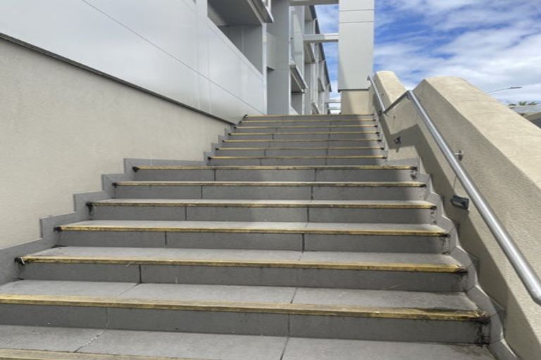 Photo of property in Paramount Apartments, 33/281 Maunganui Road, Mount Maunganui, 3116