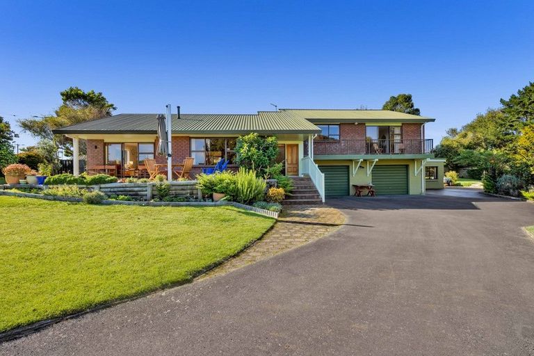 Photo of property in 9 Burnside Avenue, Hawera, 4610