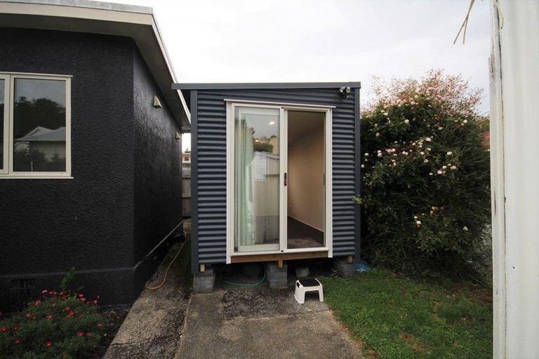 Photo of property in 9 Carlyle Street, North East Valley, Dunedin, 9010
