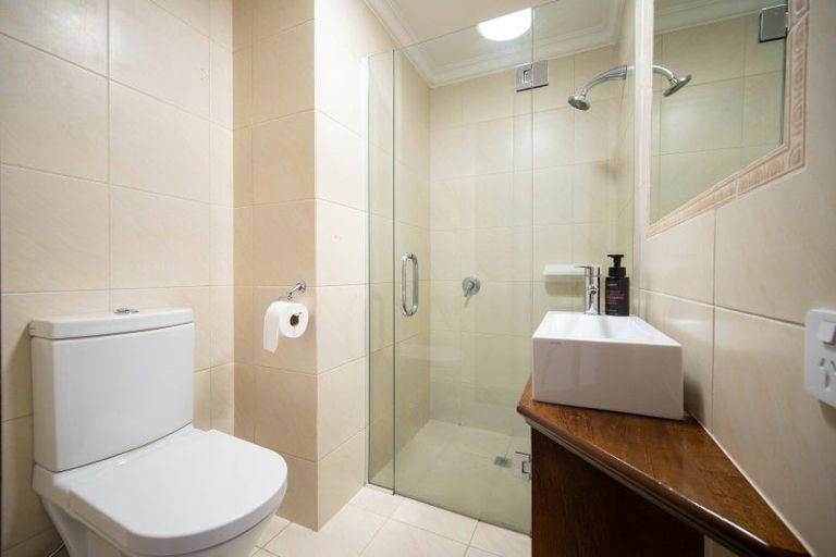 Photo of property in Riverside Cottages, 2/7 Quiet Woman Way, Monaco, Nelson, 7011