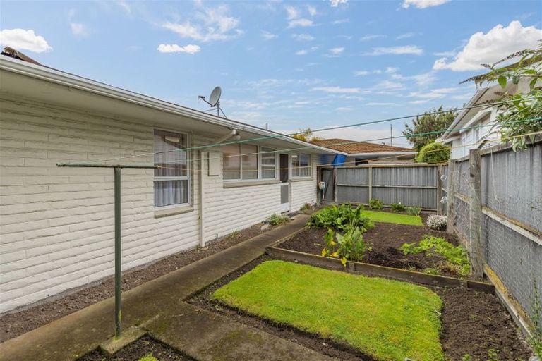 Photo of property in 2/43 Blair Avenue, Papanui, Christchurch, 8053