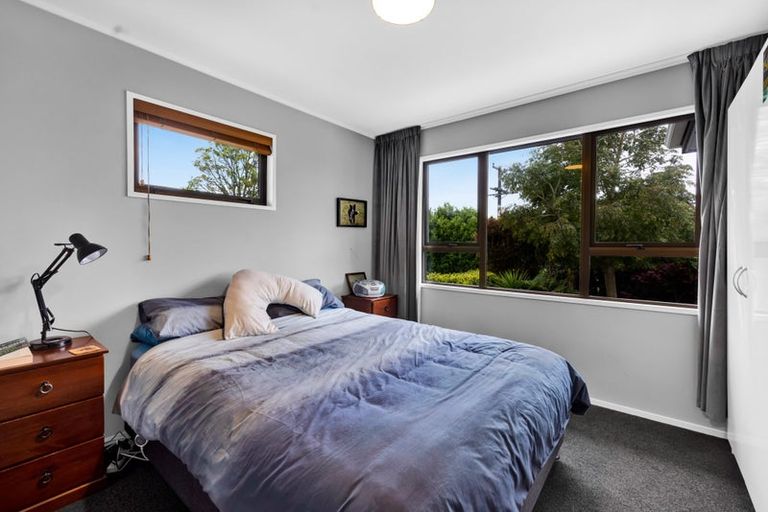 Photo of property in 8 Clearview Road, Lepperton, New Plymouth, 4373