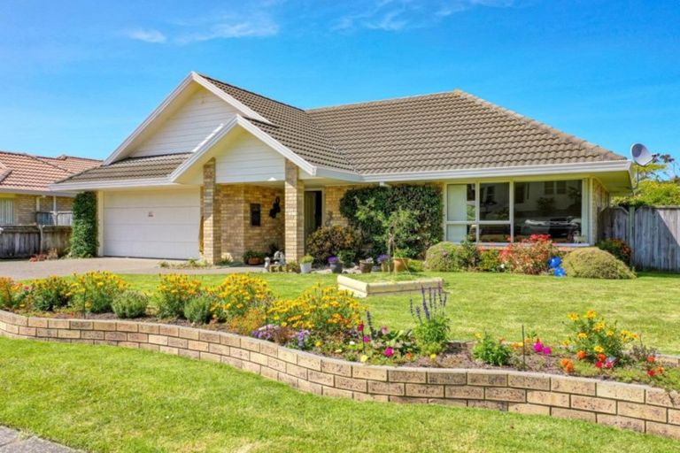 Photo of property in 50 Harbour Road, Ohope, 3121