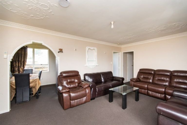 Photo of property in 1 Berwick Street, Flaxmere, Hastings, 4120