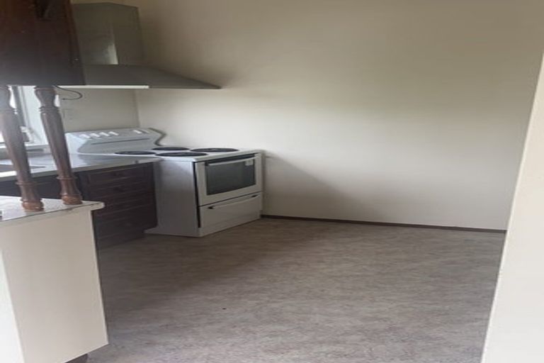 Photo of property in 2/3 Northwick Place, Hillcrest, Auckland, 0627