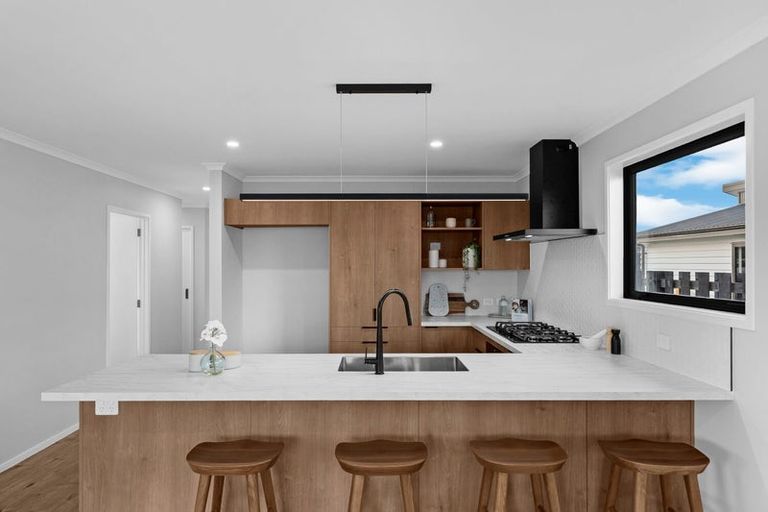 Photo of property in 18 Kotuku Way, Te Kauwhata, 3710