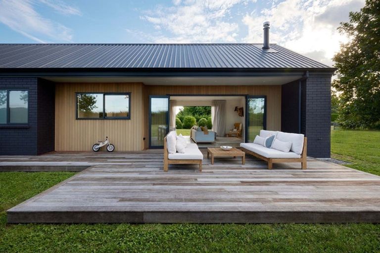 Photo of property in 53 Dysart Lane, Kumeu, 0891