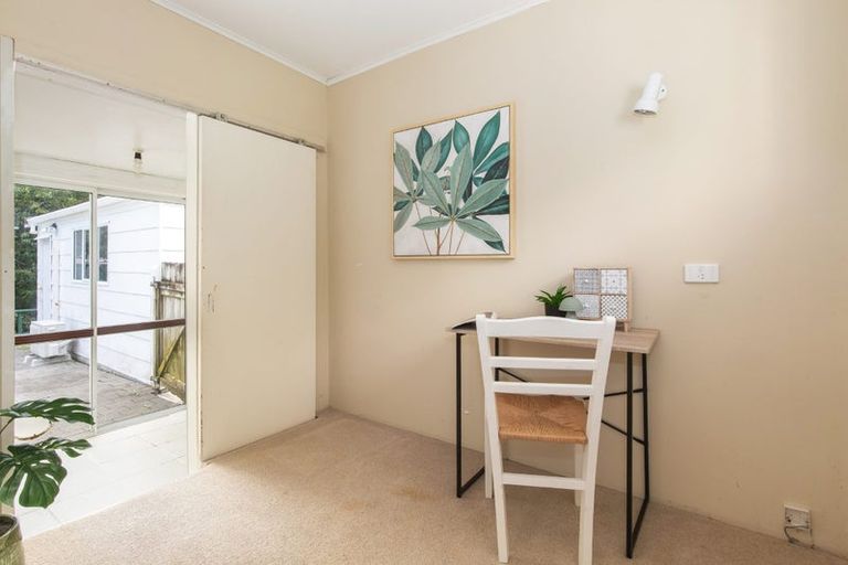 Photo of property in 66 Seddon Street, Waikanae, 5036