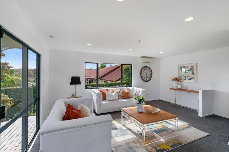 Photo of property in 19 Lasque Place, Glen Eden, Auckland, 0602