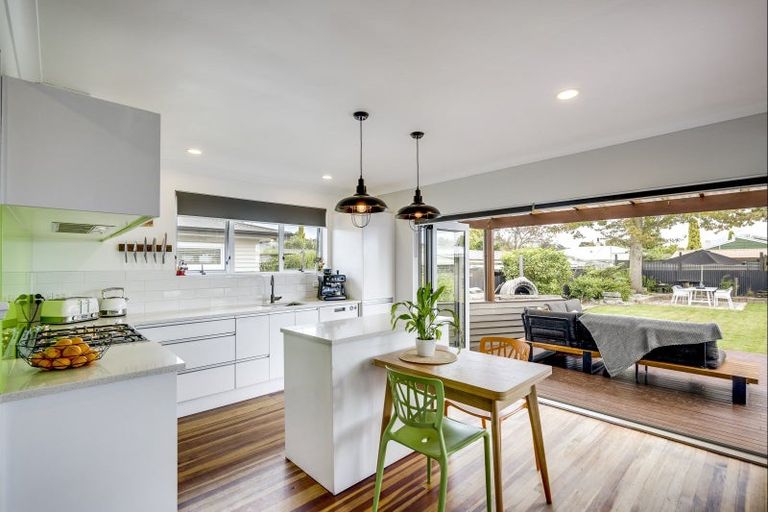 Photo of property in 11 Tyndale Street, Onekawa, Napier, 4110