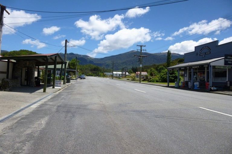 Photo of property in 21-23 Hilton Street, Blackball, 7804