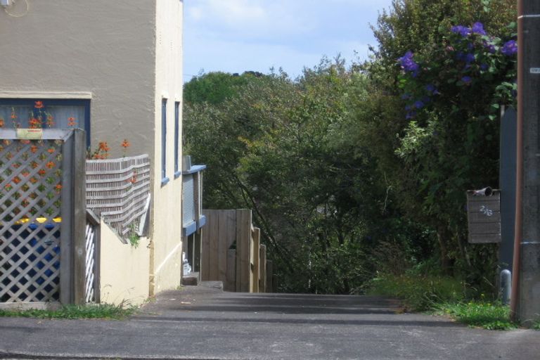 Photo of property in 2/6 Cresta Avenue, Beach Haven, Auckland, 0626