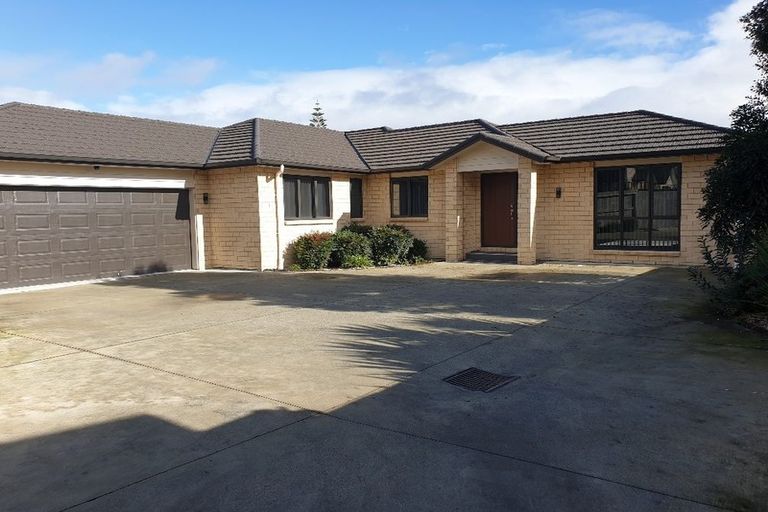 Photo of property in 50b Pinedale Place, Henderson, Auckland, 0610