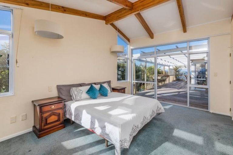 Photo of property in 61 Doves Bay Road, Kerikeri, 0294