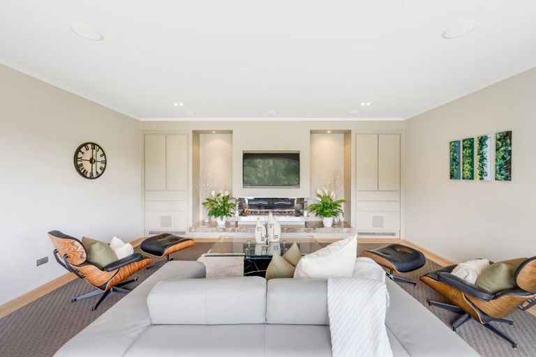 Photo of property in 17 Pearson Road, Whitford, 2571