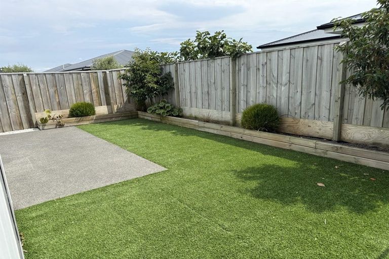 Photo of property in 16 Sheehan Street, Halswell, Christchurch, 8025