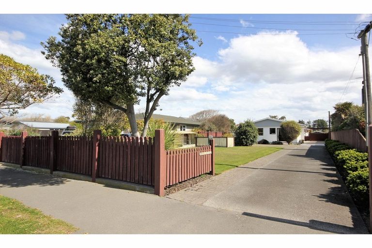 Photo of property in 232 Estuary Road, South New Brighton, Christchurch, 8062