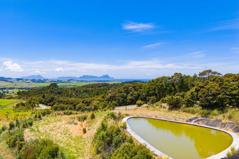 Photo of property in 100 Shieling Road, Waipu, 0582