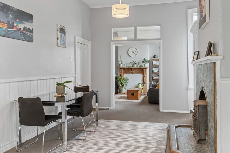 Photo of property in 24 Neidpath Road, Mornington, Dunedin, 9011