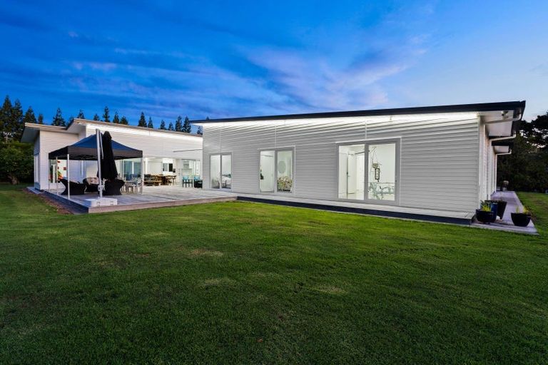 Photo of property in 150 Cemetery Road, Maunu, Whangarei, 0179