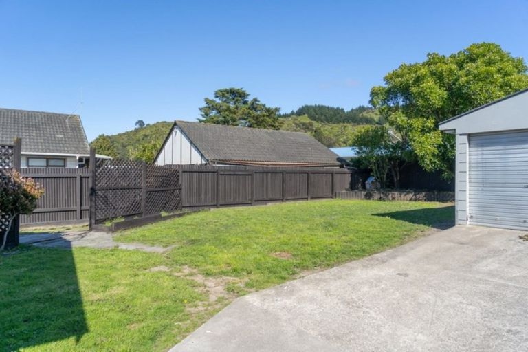 Photo of property in 107 Watt Street, Featherston, 5710