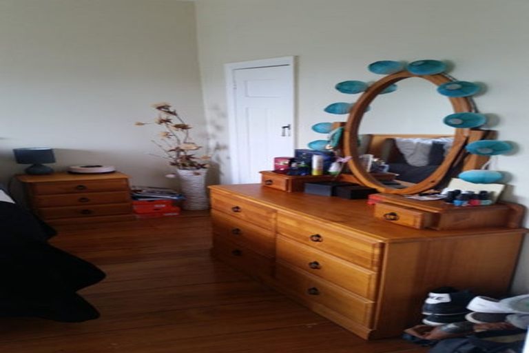 Photo of property in 80b Bell Road, Waiwhetu, Lower Hutt, 5010