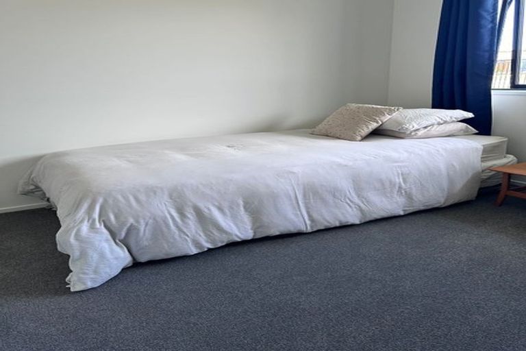 Photo of property in 27 Quinn Crescent, Woodend, 7610