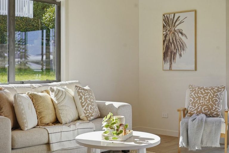 Photo of property in 94a Harbour View Road, Omokoroa, 3114