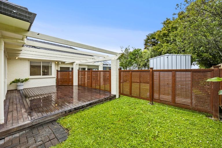 Photo of property in 26 Dannemora Drive, Dannemora, Auckland, 2016