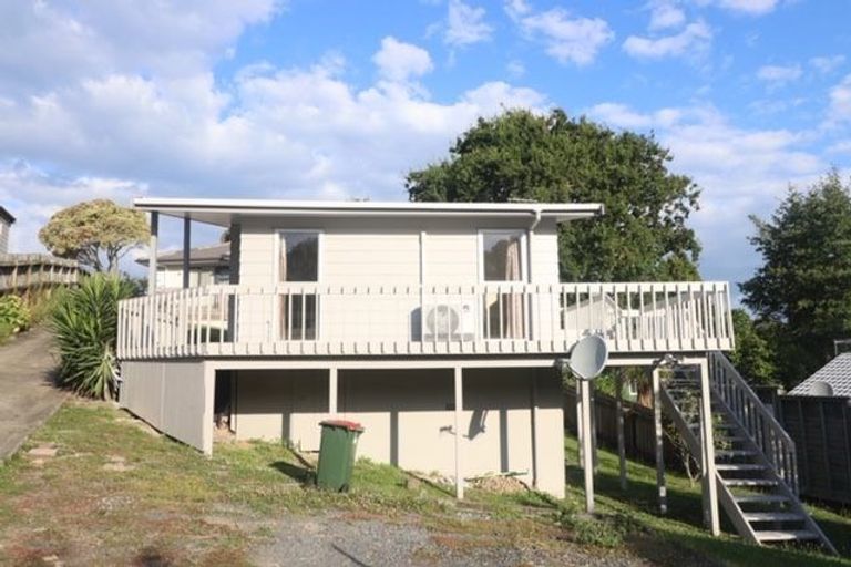 Photo of property in 4a Branston Avenue, Browns Bay, Auckland, 0630