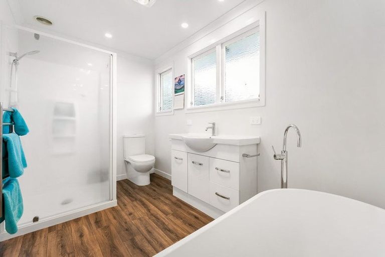 Photo of property in 11 Graham Place, Bellevue, Tauranga, 3110