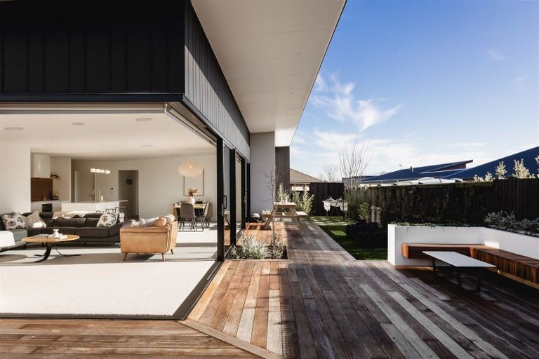 Photo of property in 15 Armadale Street, Mosgiel, 9024