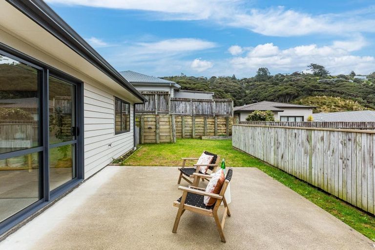 Photo of property in 44a Staithes Drive North, Whitby, Porirua, 5024