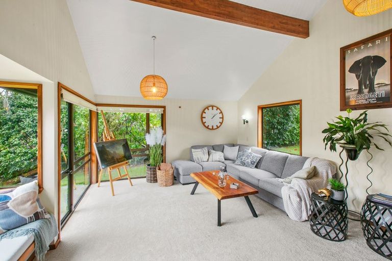 Photo of property in 11 Cannon Street, Westown, New Plymouth, 4310