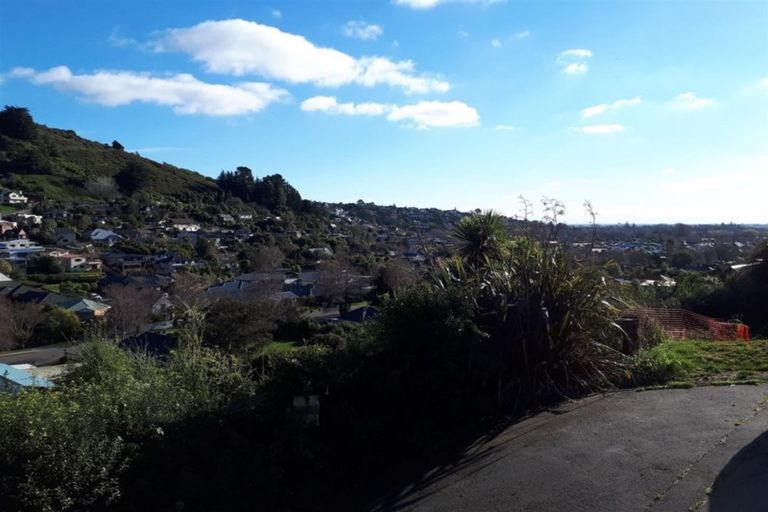 Photo of property in 4 Rockcrest Lane, Cashmere, Christchurch, 8022