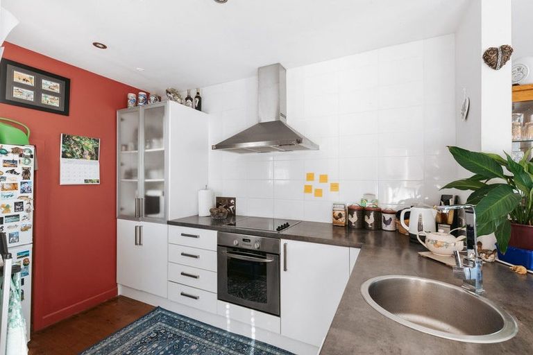 Photo of property in 12 Watling Street, Gate Pa, Tauranga, 3112